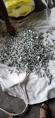 Verbessern Sie die Haltbarkeit Ihres Gebäudes mit Stahl Countersunk Square Plow Bolt DIN605
